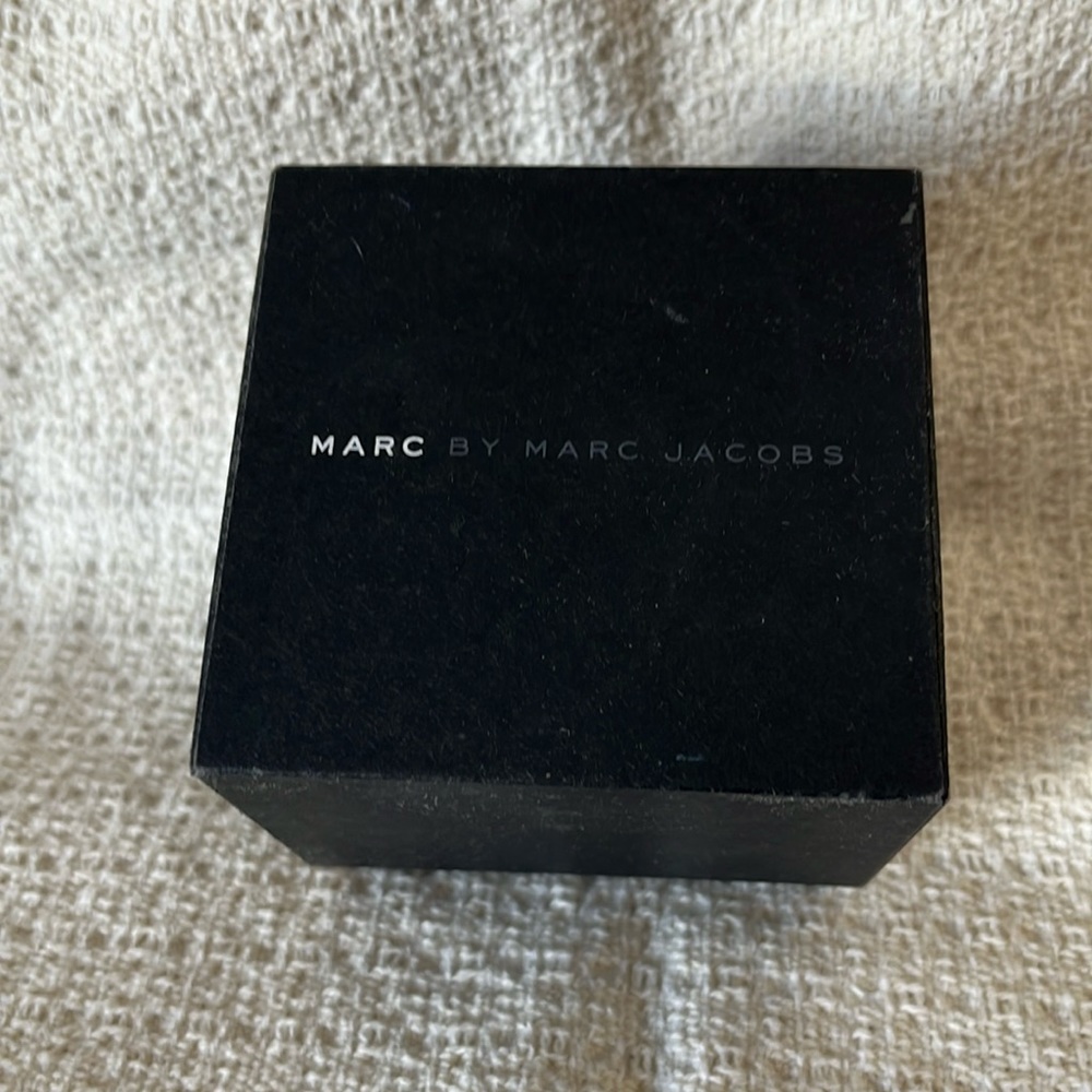 Marc by Marc Jacob’s rose gold watch